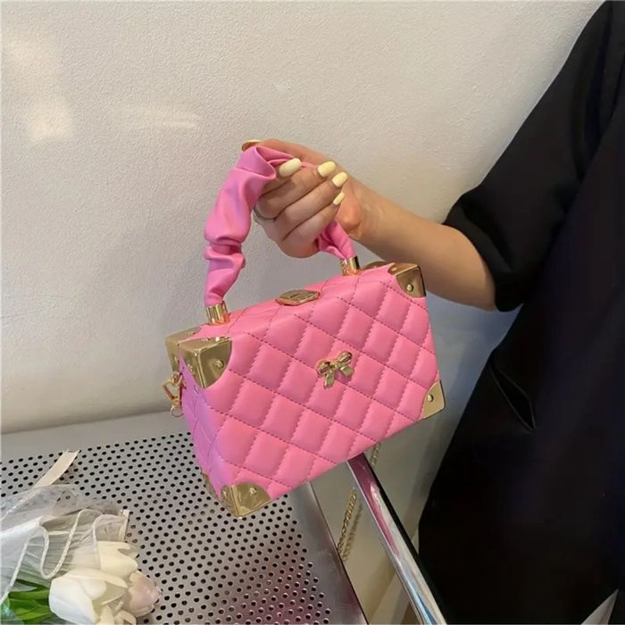 Міні сумка якої не буде ні в кого