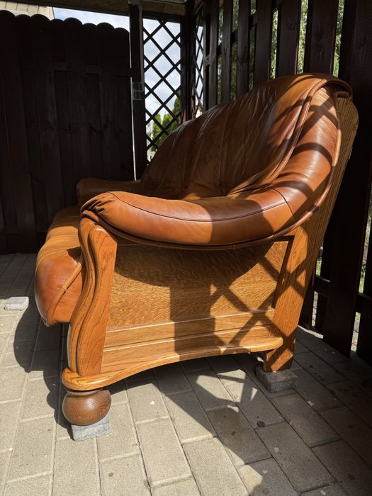 Komplet wypoczynkowy 2 kanapy i sofa