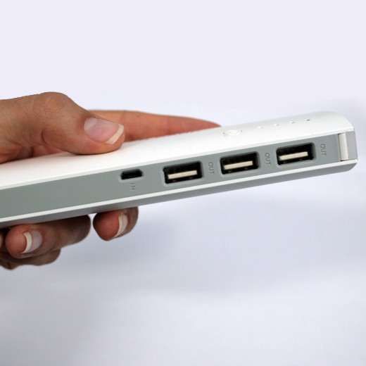 Power Bank 28.000 Mah NOVAS