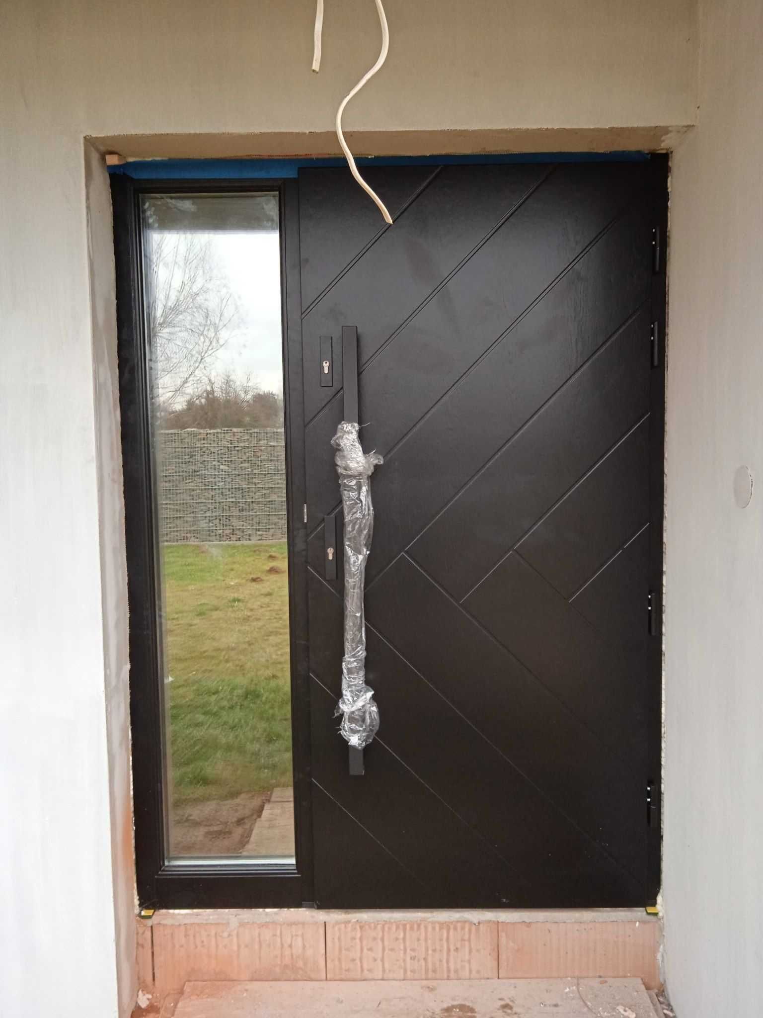 Drzwi zewnętrzne wejściowe dębowe  dostawa GRATIS (czyste powietrze)