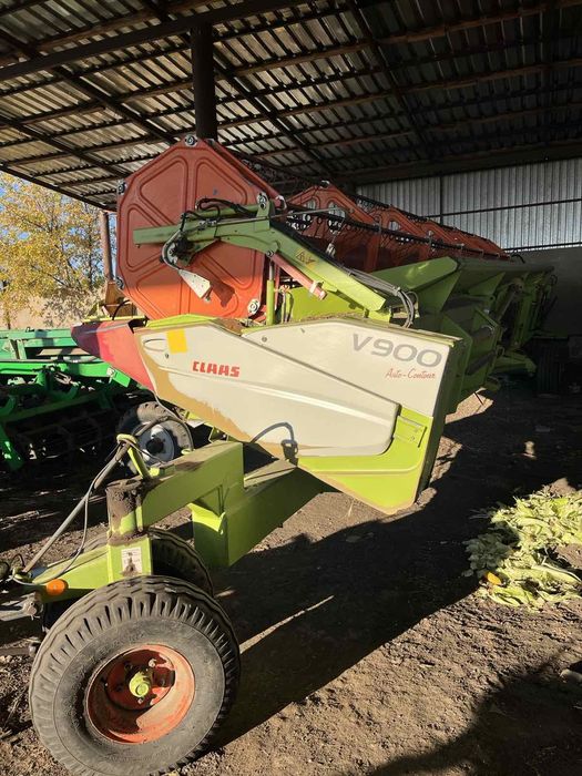 Продам комбайн Claas