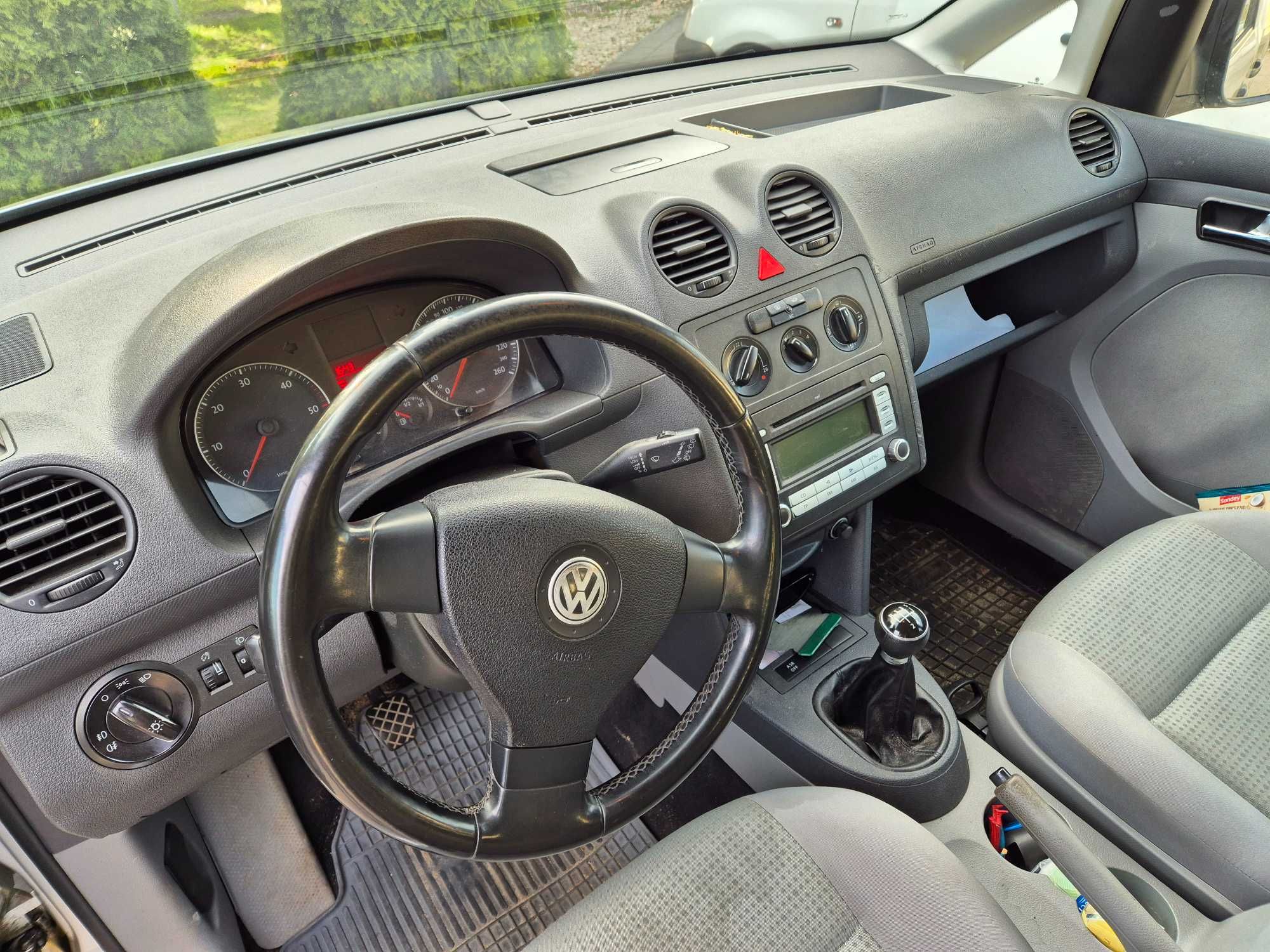 VW Caddy Life 1.9 TDI Salon PL