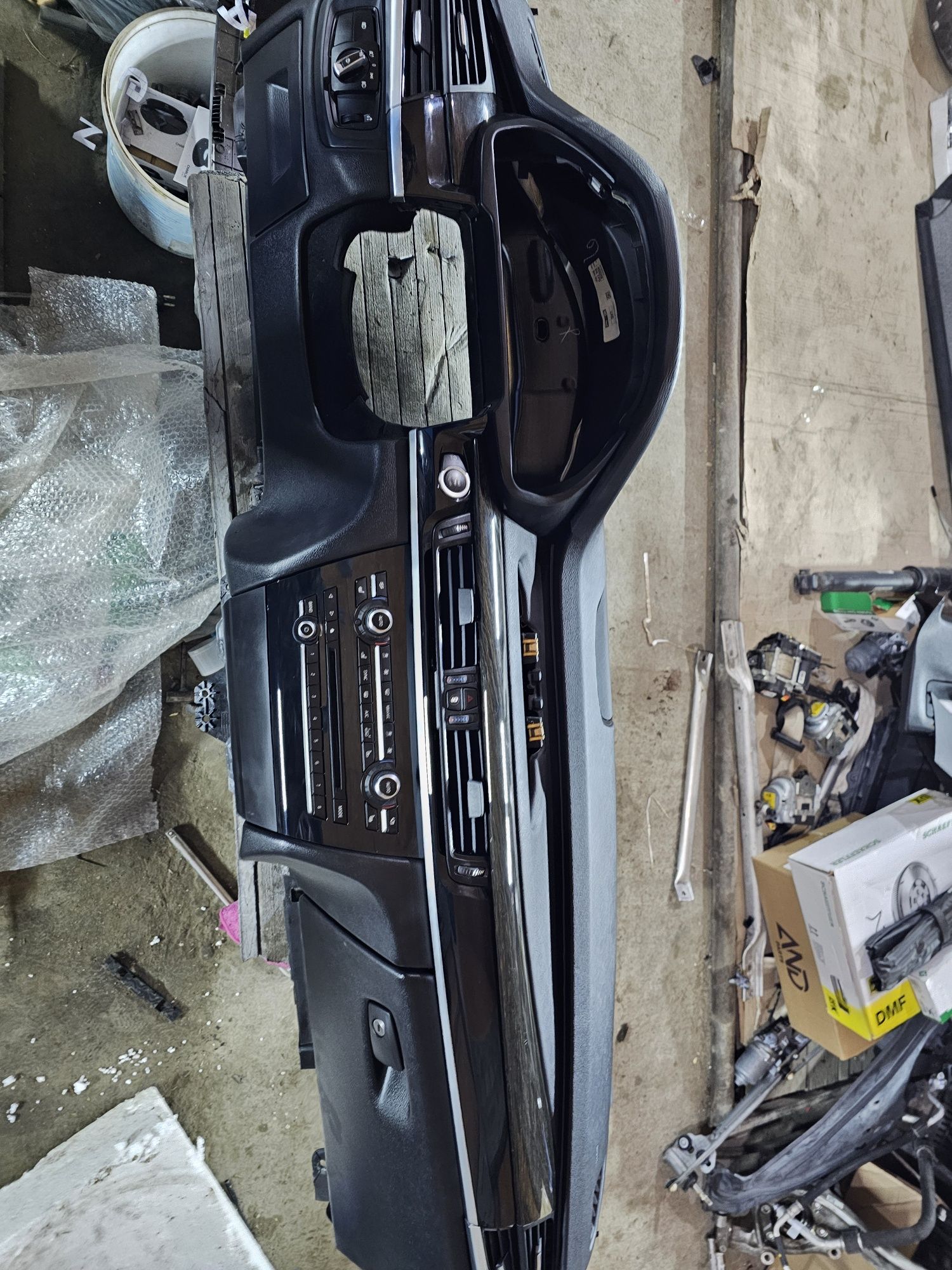 Торпеда/ панель BMW X5 F15