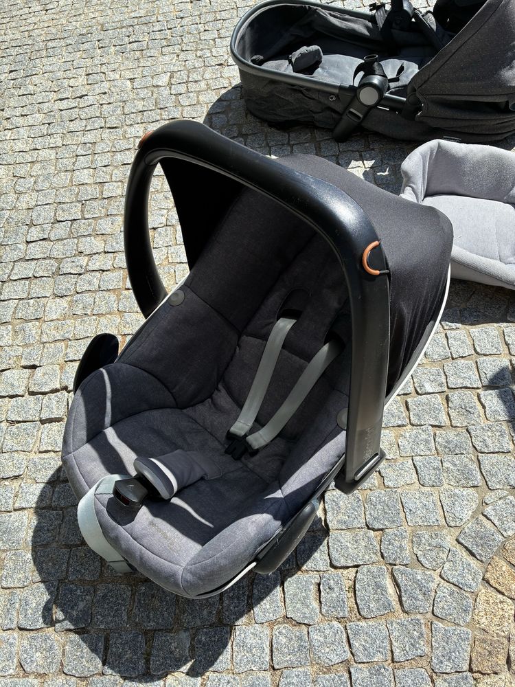 Carrinho e ovo bebe