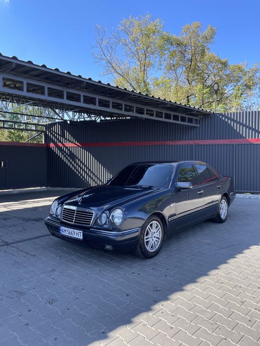 Mercedes e-clas w210
