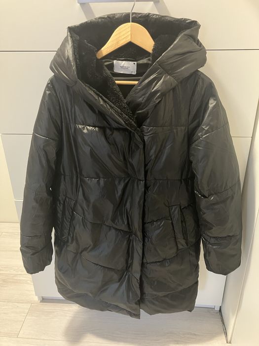 Płaszcz damski zimowy reserved r. 34 czarny