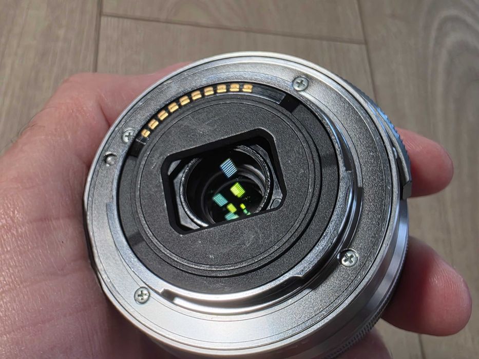 Об'єктив Sony E mount 16-50mm F3.5-5.6 PZ OSS