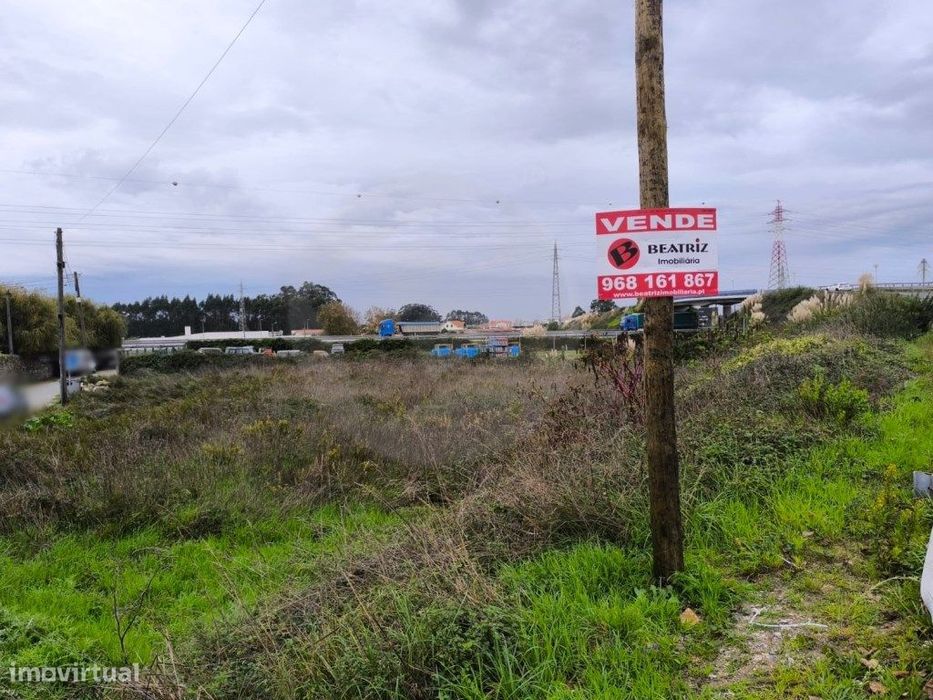 Lote para construção c/ 1304 m2 em Beiriz na Póvoa de Varzim