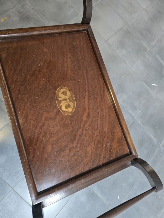 Carrinho de chá  em madeira