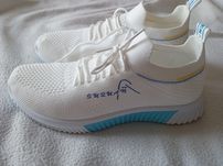 Buty sportowe damskie 39