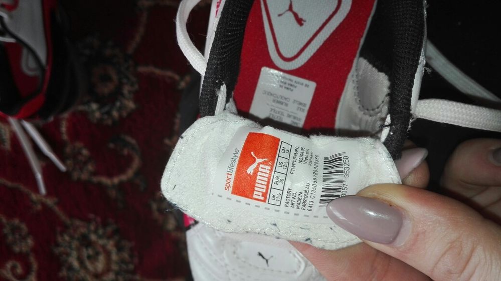 Buty sportowe halówki firmy puma rozmiar 30