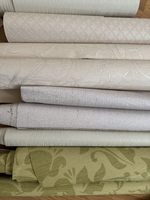 Обрізки шпалер, шматки шпалер