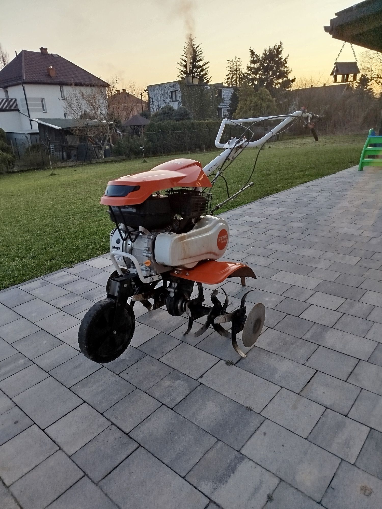 Glebogryzarka, rekultywator, wertykulator STIHL 40-90 cm wynajmę