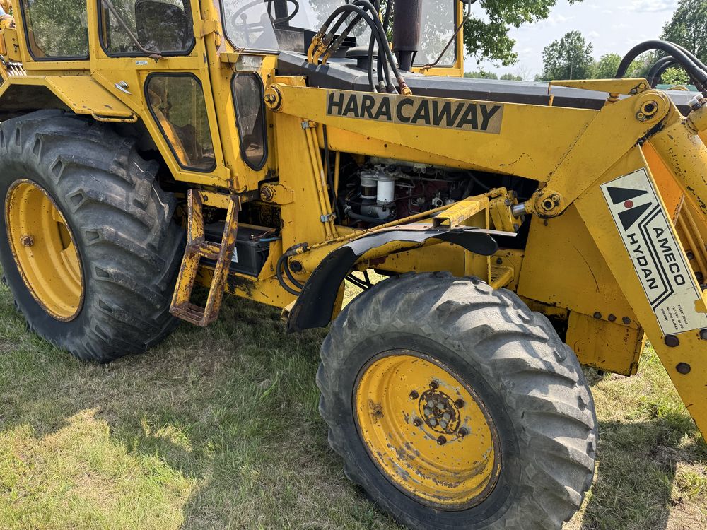 Koparko - Ładowarka 4x4  1985r/ 8-10ton/ New holland CASE /Hara Caway