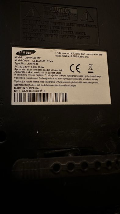 TV Samsung 40” LCD