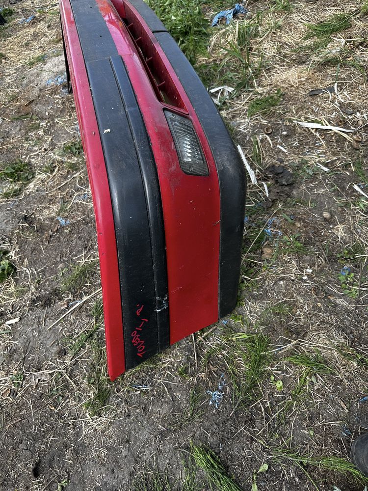 Zderzak przód Toledo I zderzak przedni Seat Toledo 1