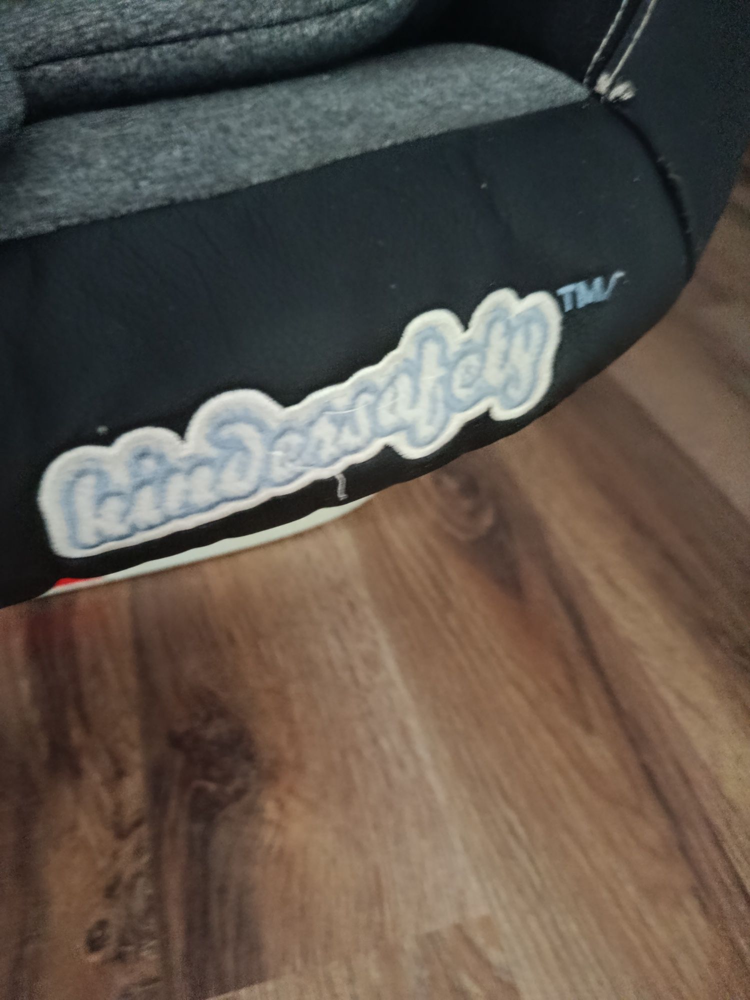 Fotelik samochodowy ISOFIX