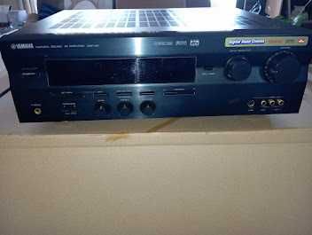 Amplificador Yamaha DSP-A5 multicanal 5.1 250W