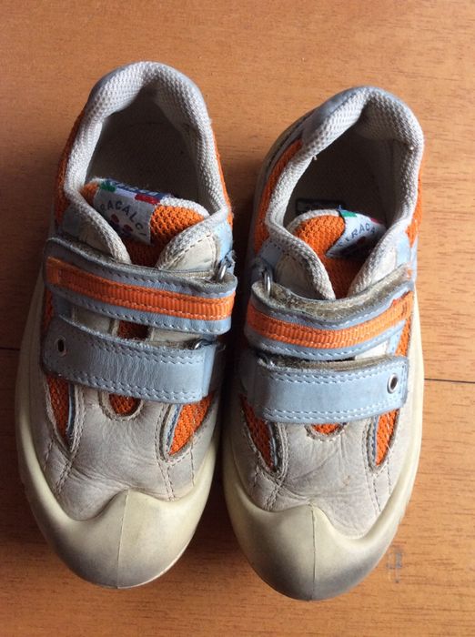 Sapatilhas novas Nike Air Max tw nn gs t36,5 e Chicco t26