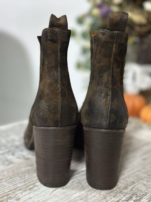 Ботинки Thea Mika cos козаки ботильйони натуральна замша