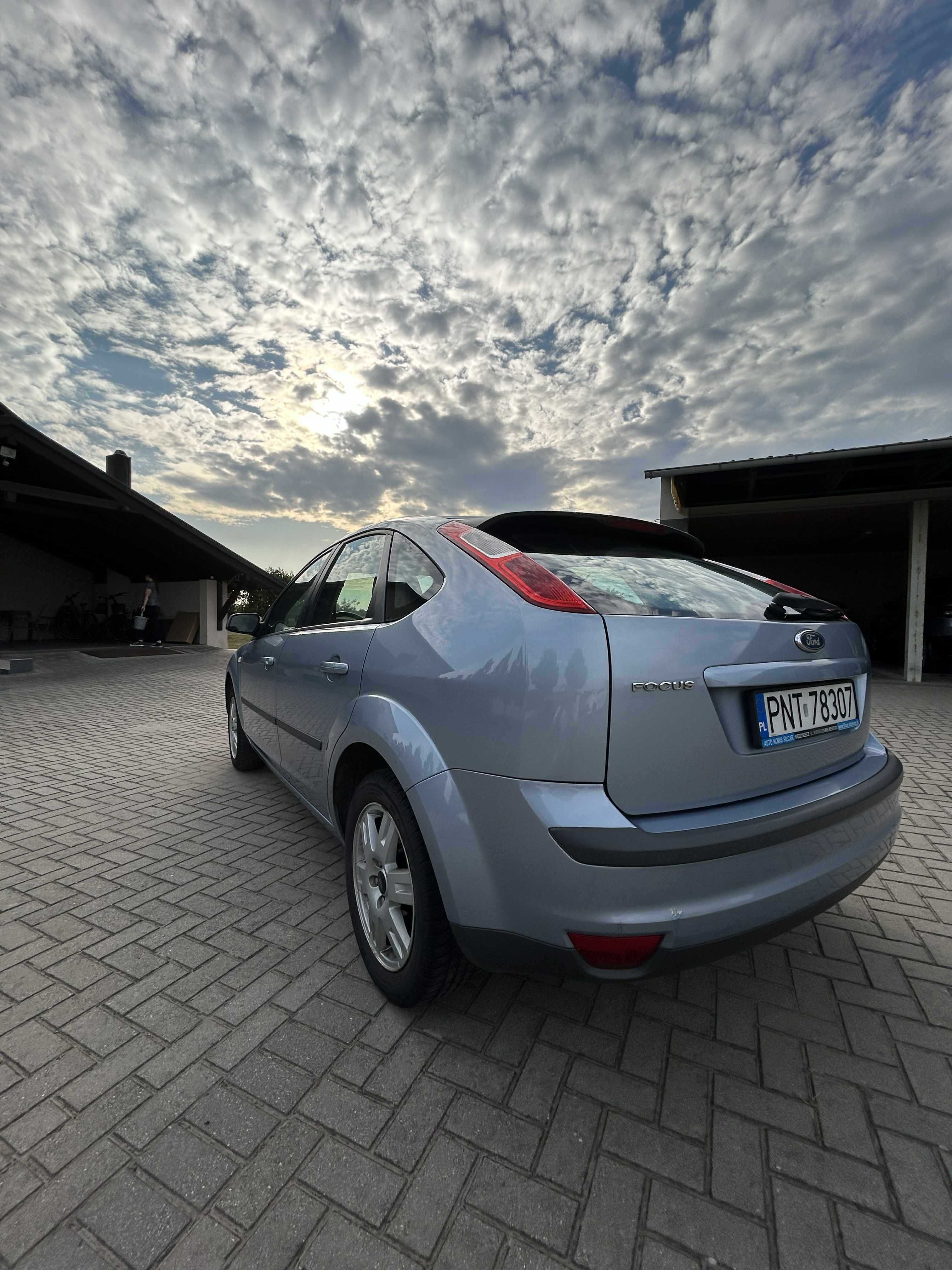 Ford Focus MK2 1.8 benzyna