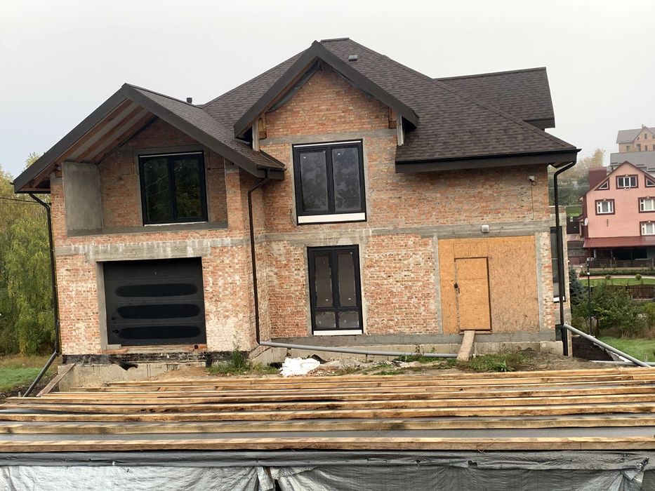 Кровельные, фасадные работы. Монтаж крыши, утепление. єВідновлення