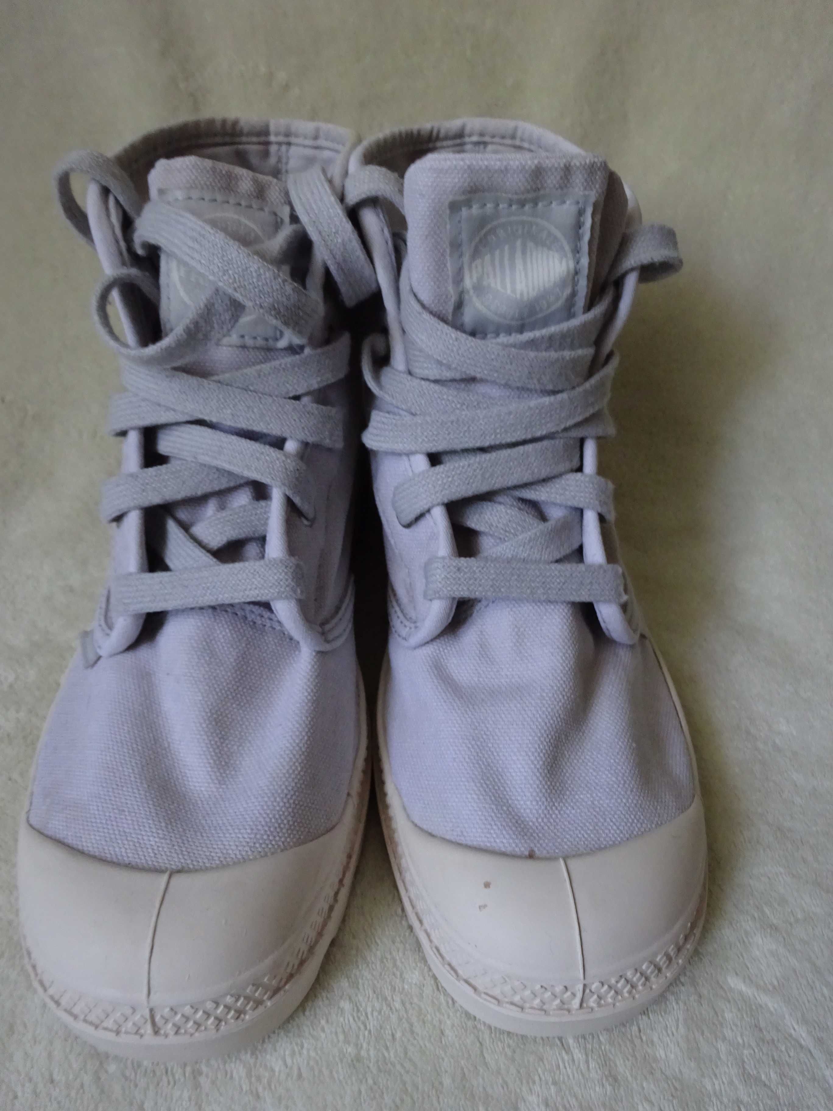 szare buty r. 38 ale wypadają na 37        Palladium