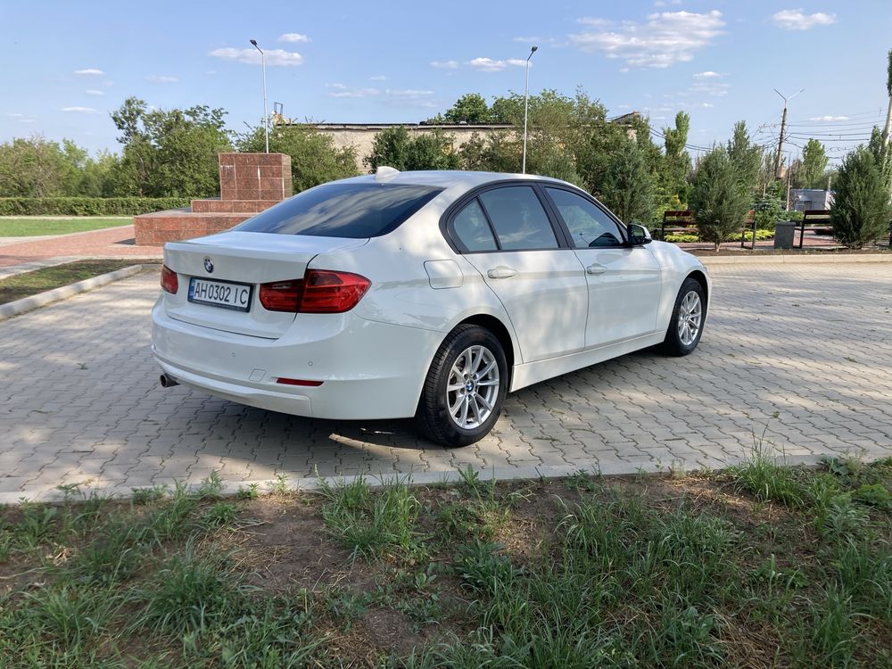 Продам BMW 320 Official