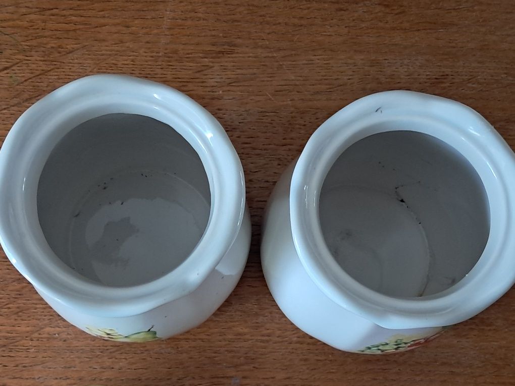 Dwa ceramiczne pojemniki Jabłko i Gruszka