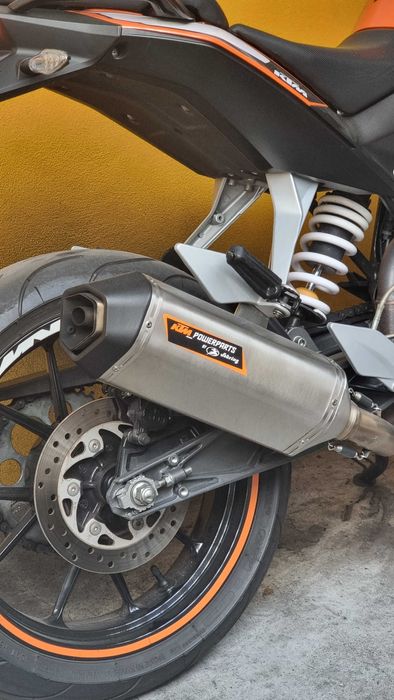 KTM DUKE 125 , 2011