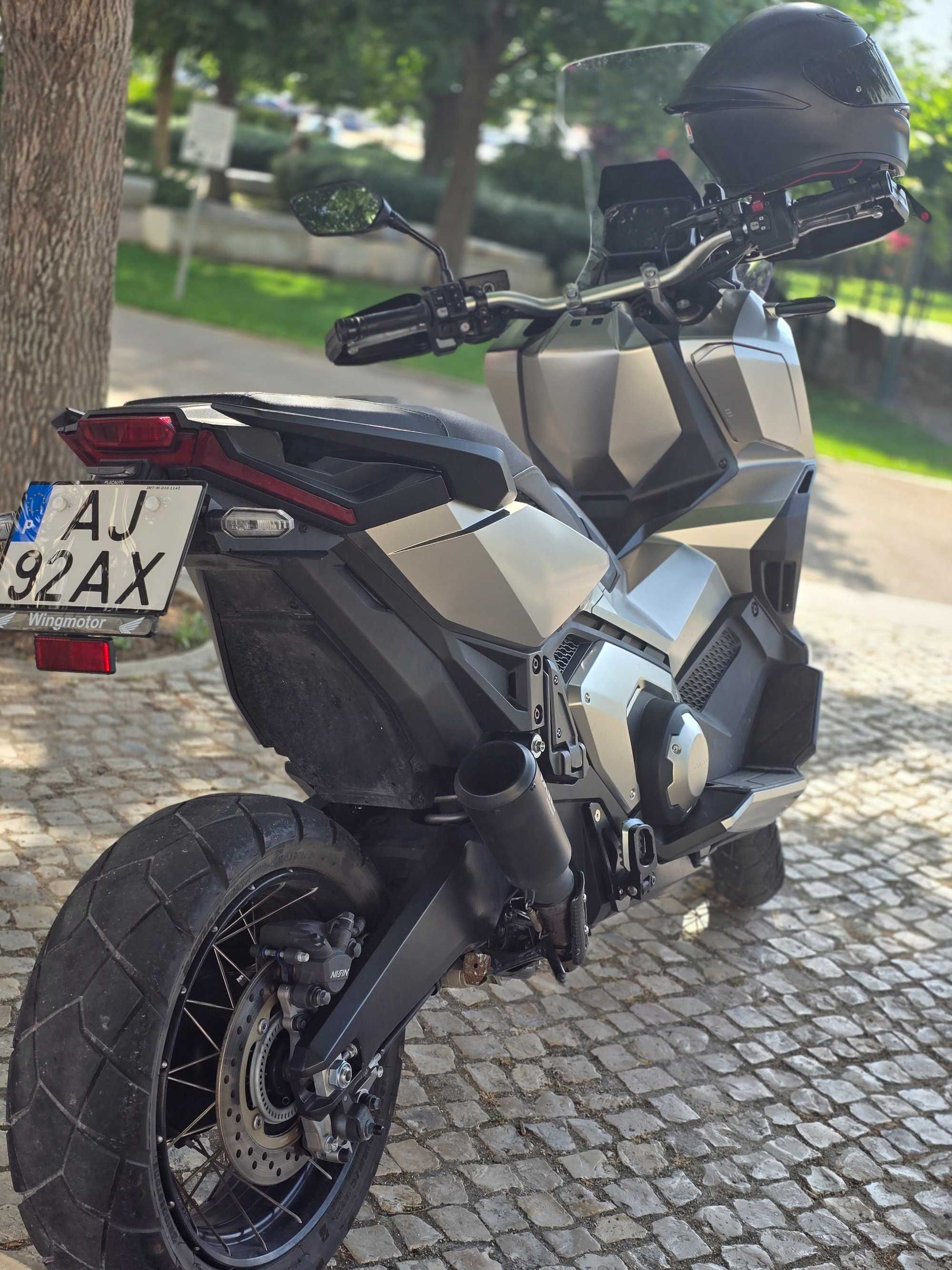 Xadv750 como nova