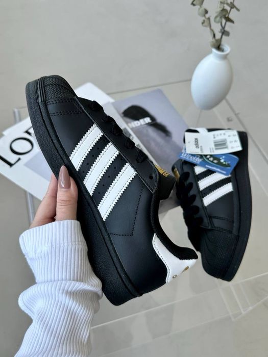 ПОДАРУНОК ДО ЗАМОВЛЕННЯ!! Adidas Superstar Black Premium