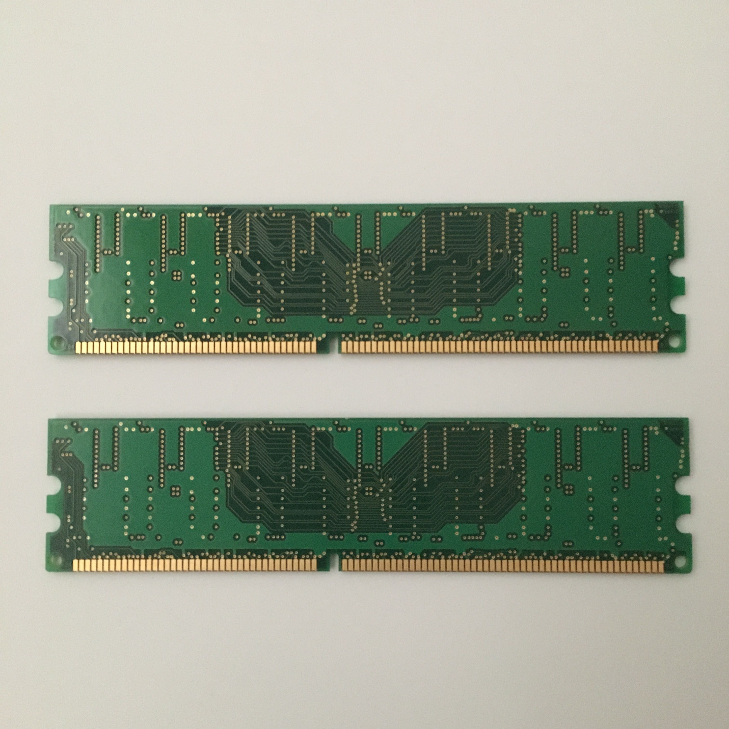 2 Memória RAM APPLE DDR400MHz 256Mb PC3200