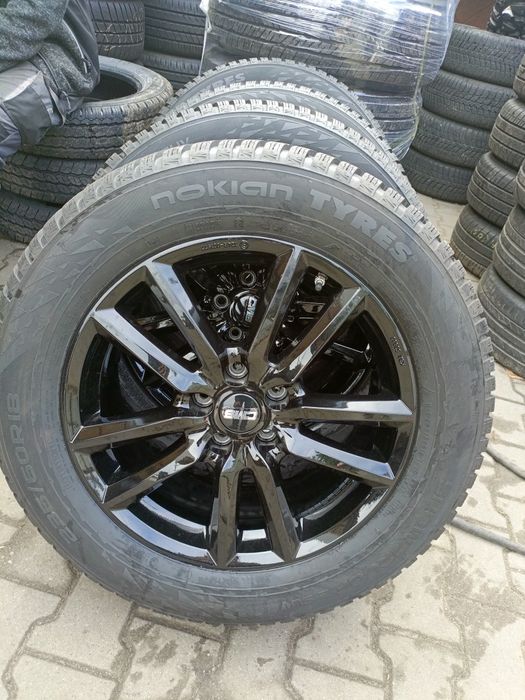 Koła aluminiowe zimowe 235/60/18  Nokian 5x114,3 Honda Toyota lexus