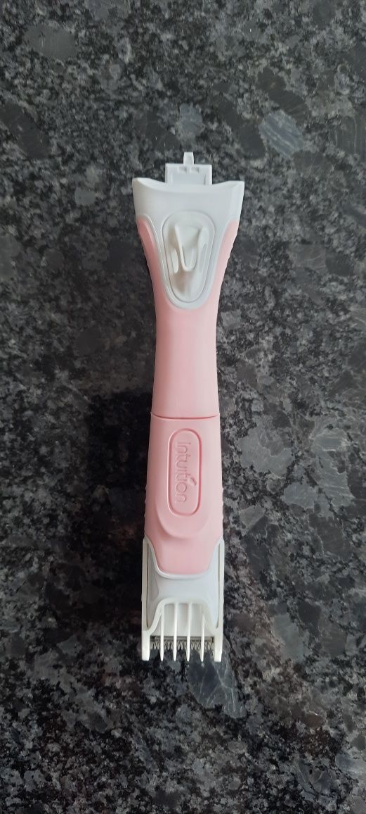Wilkinson Sword Bikini Intuition Complete