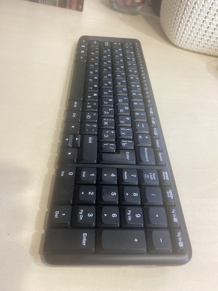 Беспроводная клавиатура Logitech k 230