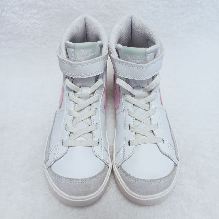 Оригінал NIKE Шкіряні черевички,хайтопи для дівчинки, 31.5 розмір,21см