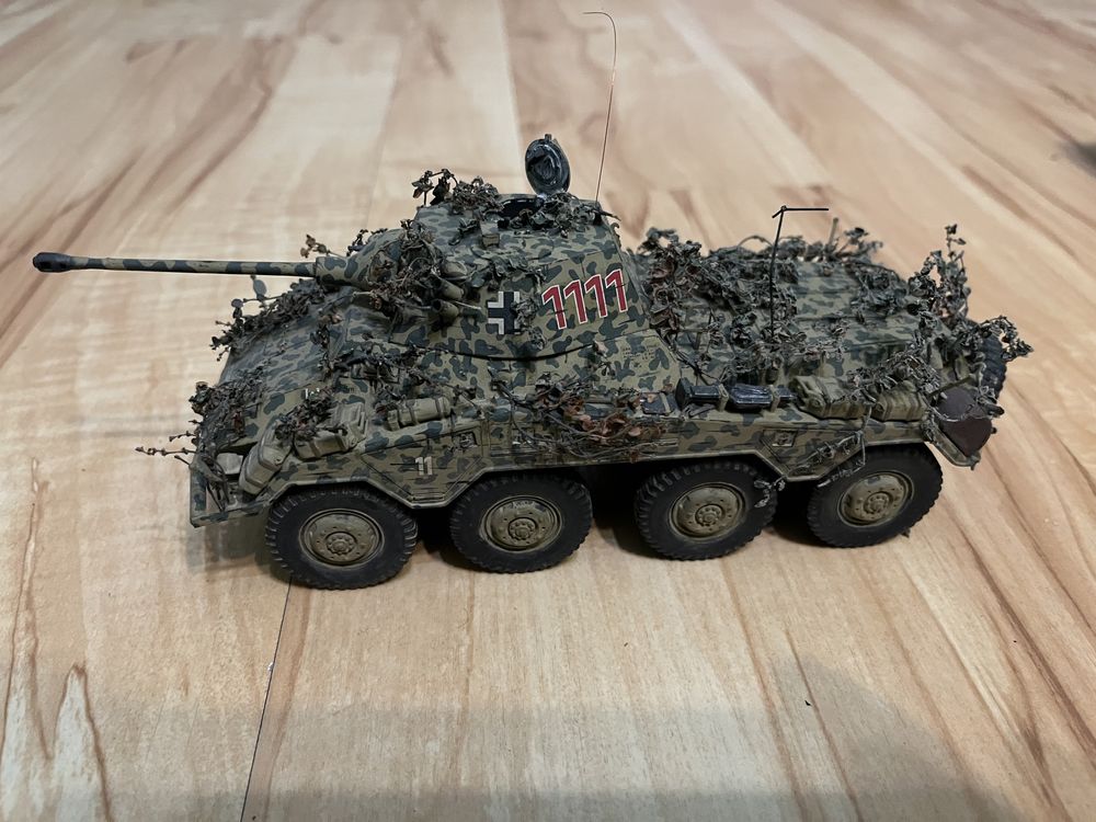 Model sd.kfz. 234/2  puma skala 1:35