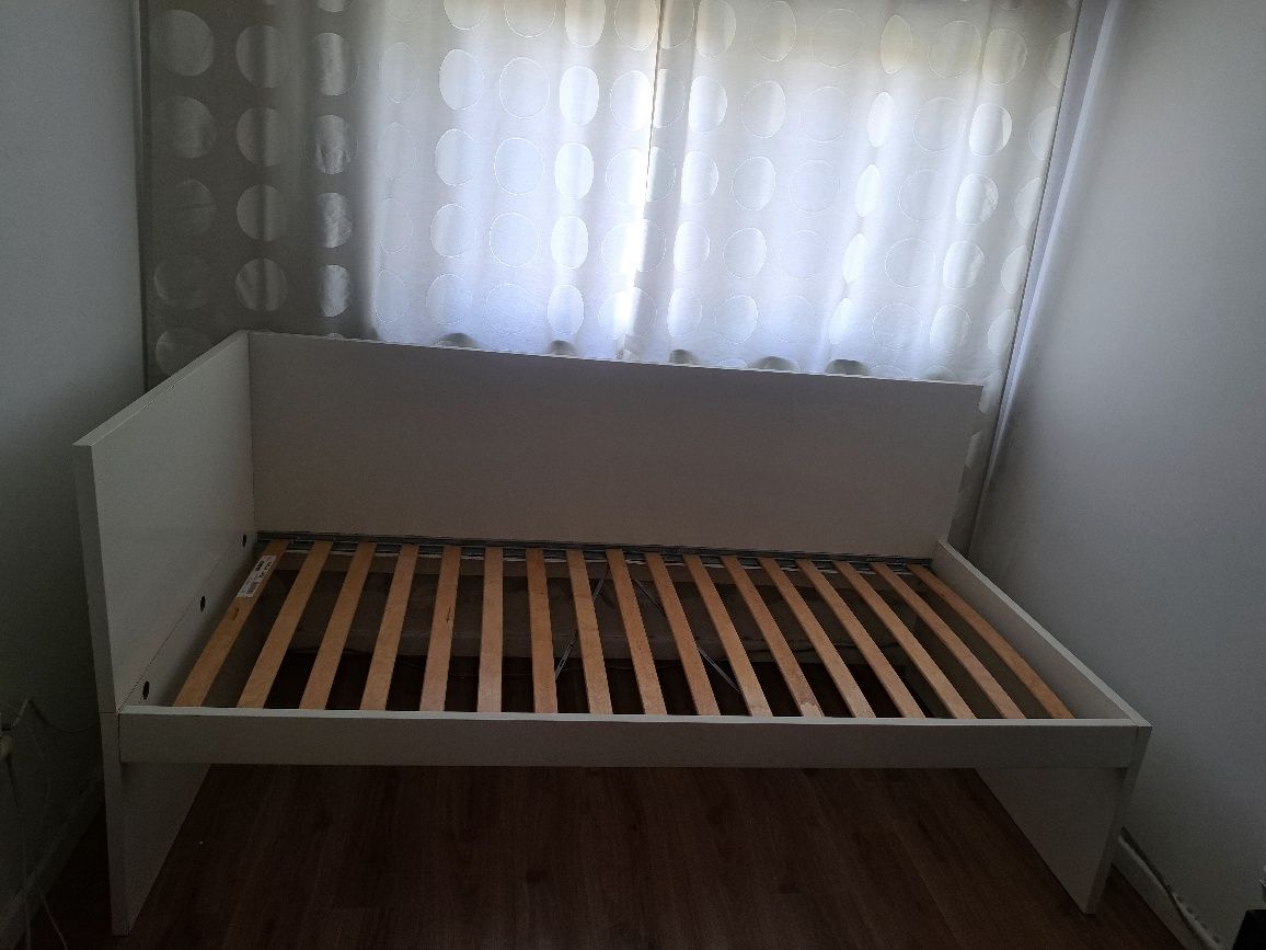 Sofá cama branco