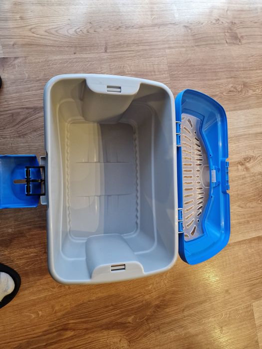 Transporterek chomi królik szczur