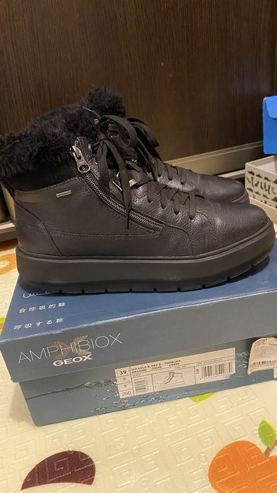 Зимові жіночі черевики Geox 39 розміру