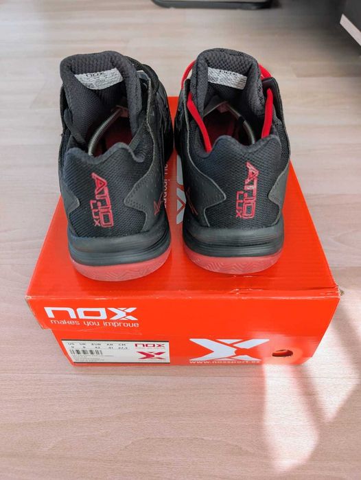 Sapatilhas Padel Nox AT10 Calatluxnero