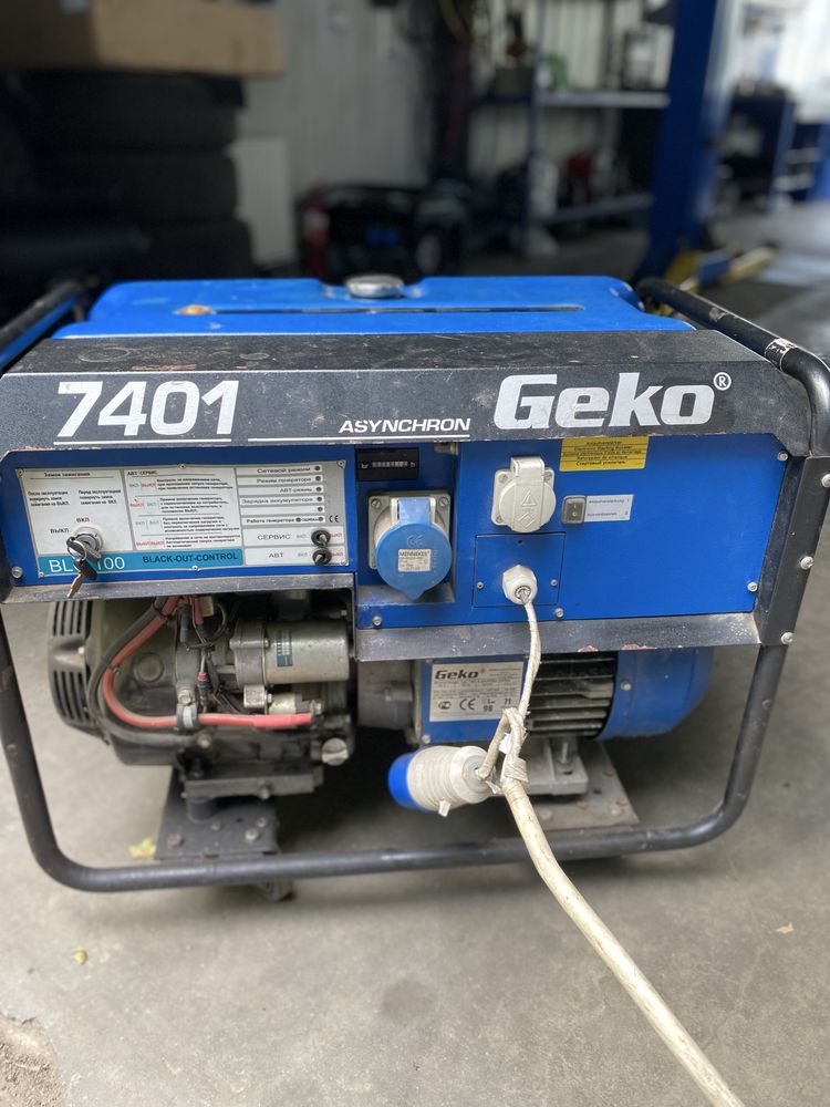 Генератор Geko 7401