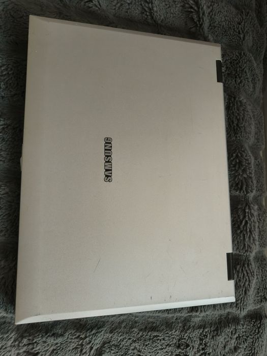 Laptop Samsung .