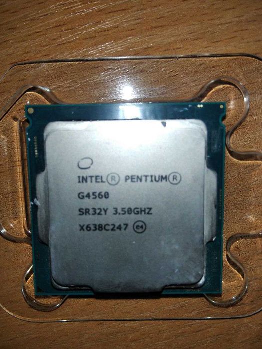 Intel Pentium G4560 сокет 1151
