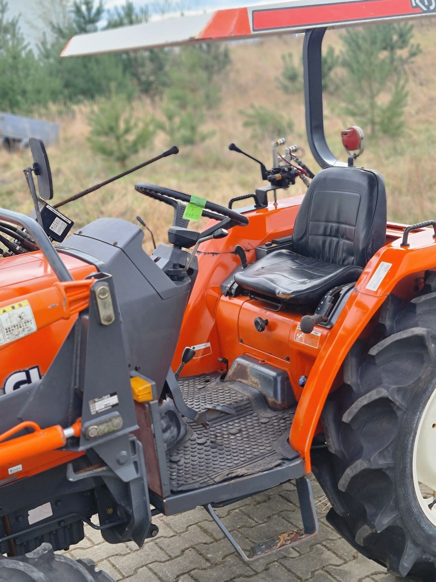 Traktor Japoński 4x4 KUBOTA GL-25 + TUR * GLOBAL *