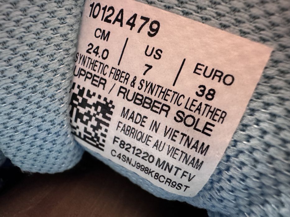 Кросівки Asics GEL-VENTURE 7 Розмір 38 Взуття