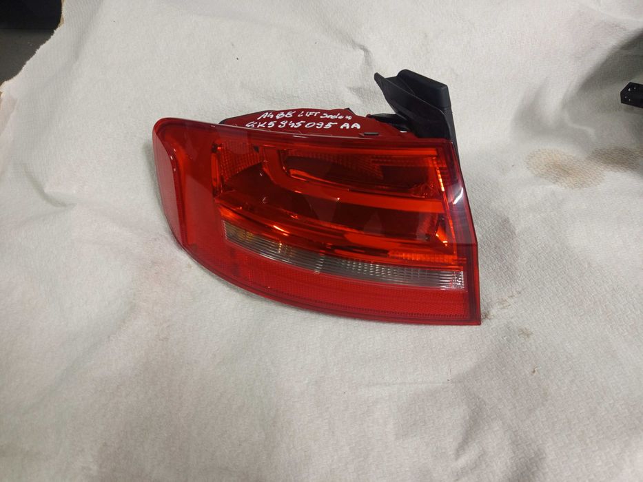 Lampa Lewa Tył tylna AUDI A4 B8 Lift Sedan 8K5.945.095AA