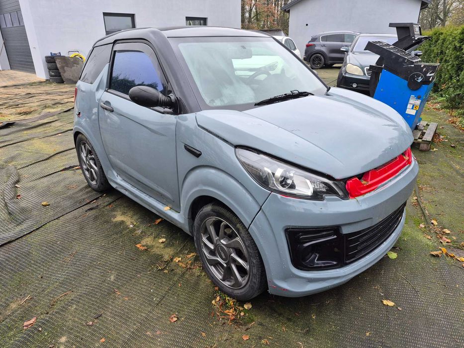 Ligier JS50 2017r dwa komplety kół.