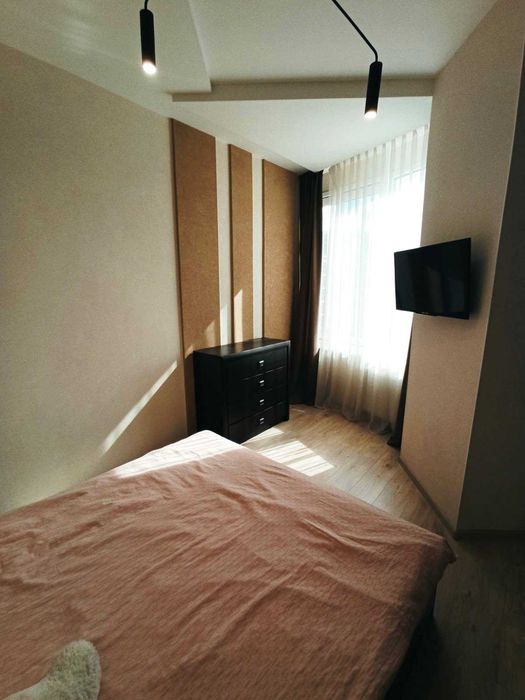 Здам  кухню-студію та спальню, жк "Пальміра", Аркадія + паркінг!